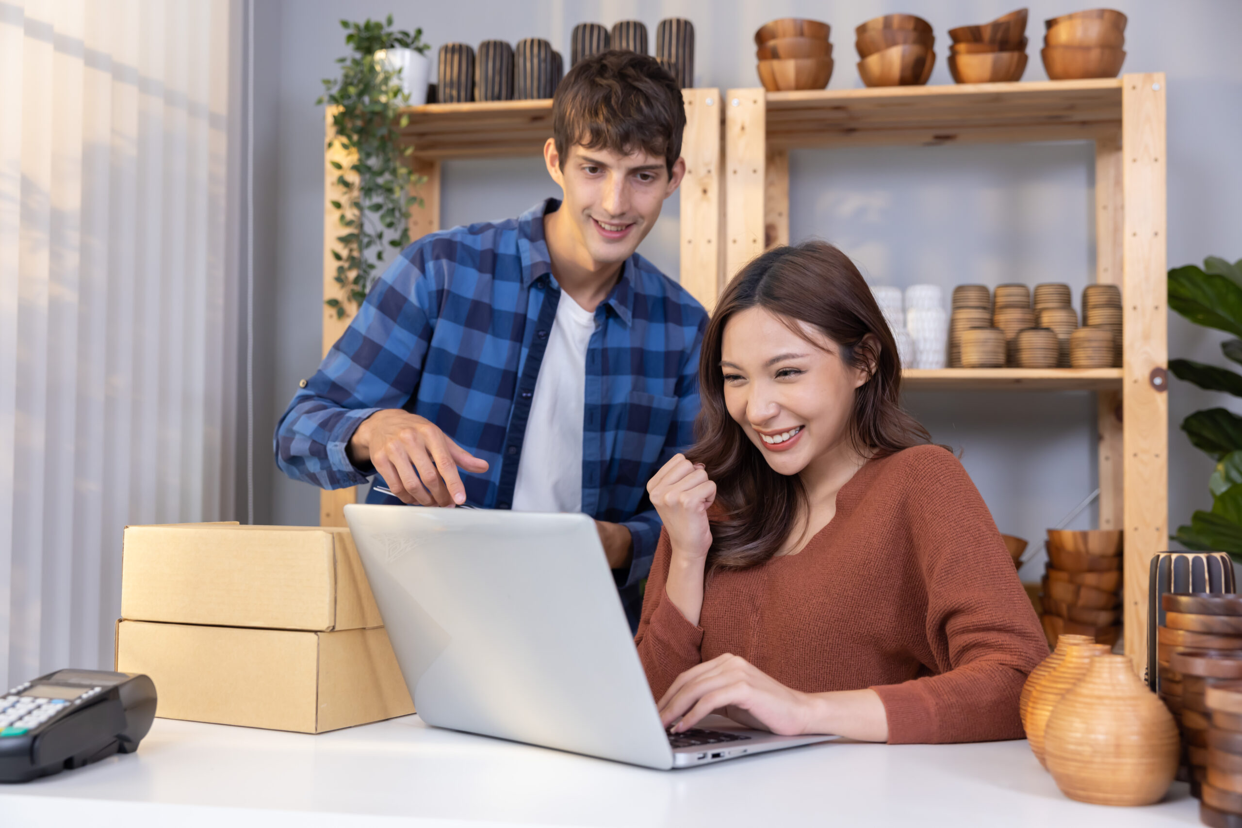 How to Build a Fully Automated Online Business (That Runs While You Sleep)